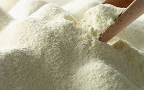 دپوی بیش از ٤٥ هزار تن شیرخشک در انبارها
