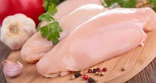 اُفت ۱.۵ درصدی قیمت مرغ در بازار/حداکثر خرید تضمینی مرغ باید ۵۰ هزار تن باشد