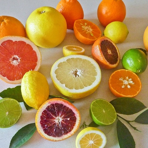 با این میوه‌ها به جنگ سرما خوردگی بروید