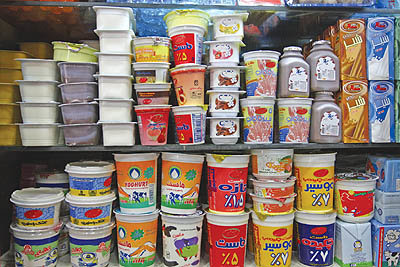 سرانه مصرف شیر در ایران کمتر از ۸۰ کیلوگرم است