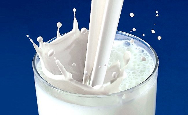 اختلاف ۶۰ درصدی سرانه مصرف شیر با کشور‌های توسعه یافته
